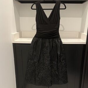 Jessica Howard Black Midi Dress